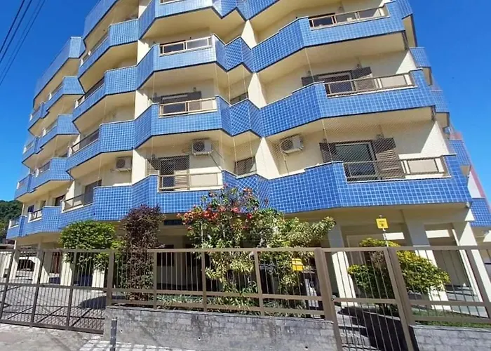 Apartamento próximo a praia Ubatuba